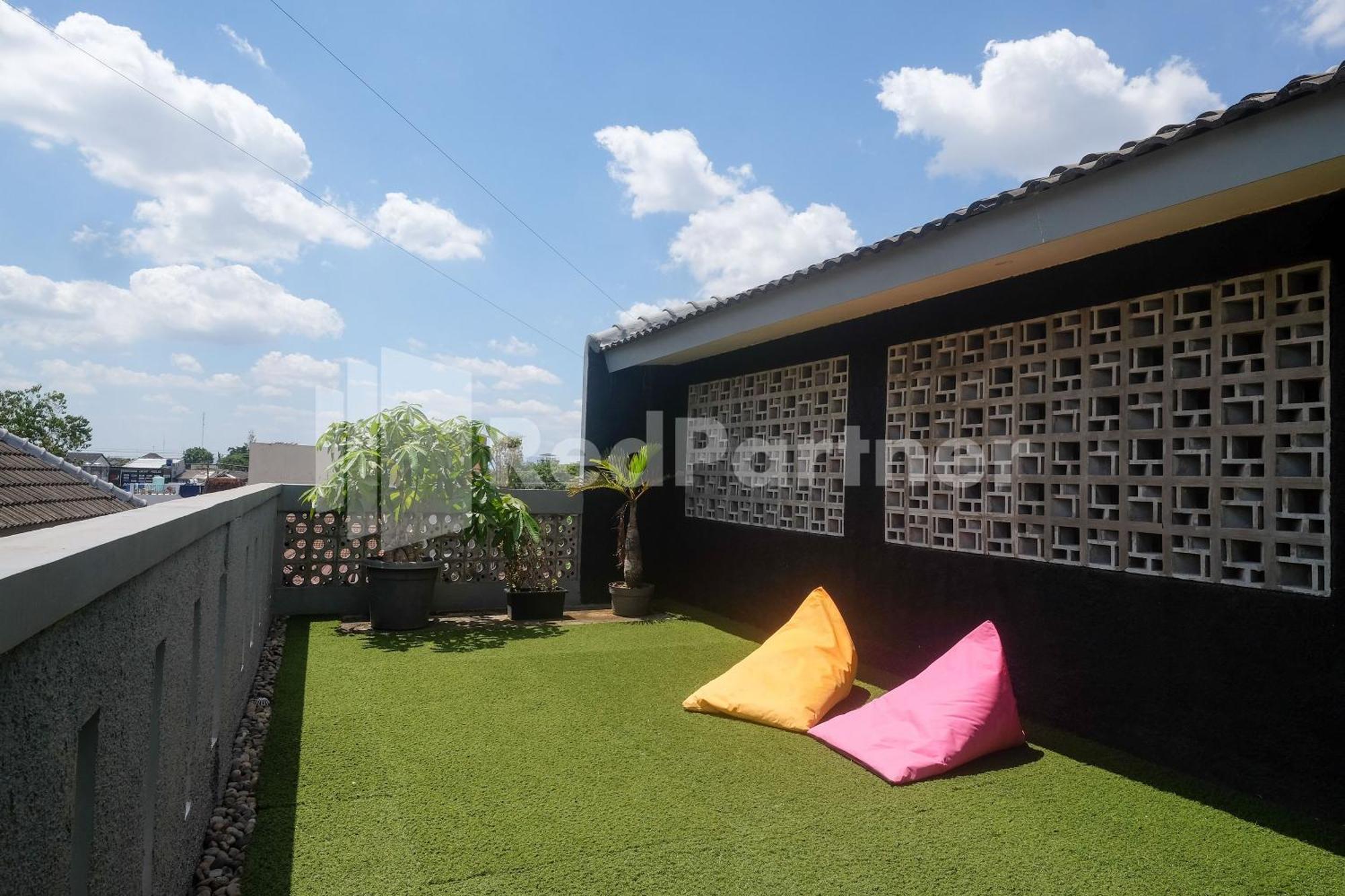 Ndliman House Near Ugm Jogja Mitra Reddoorz Hotel Kejayan Exterior photo