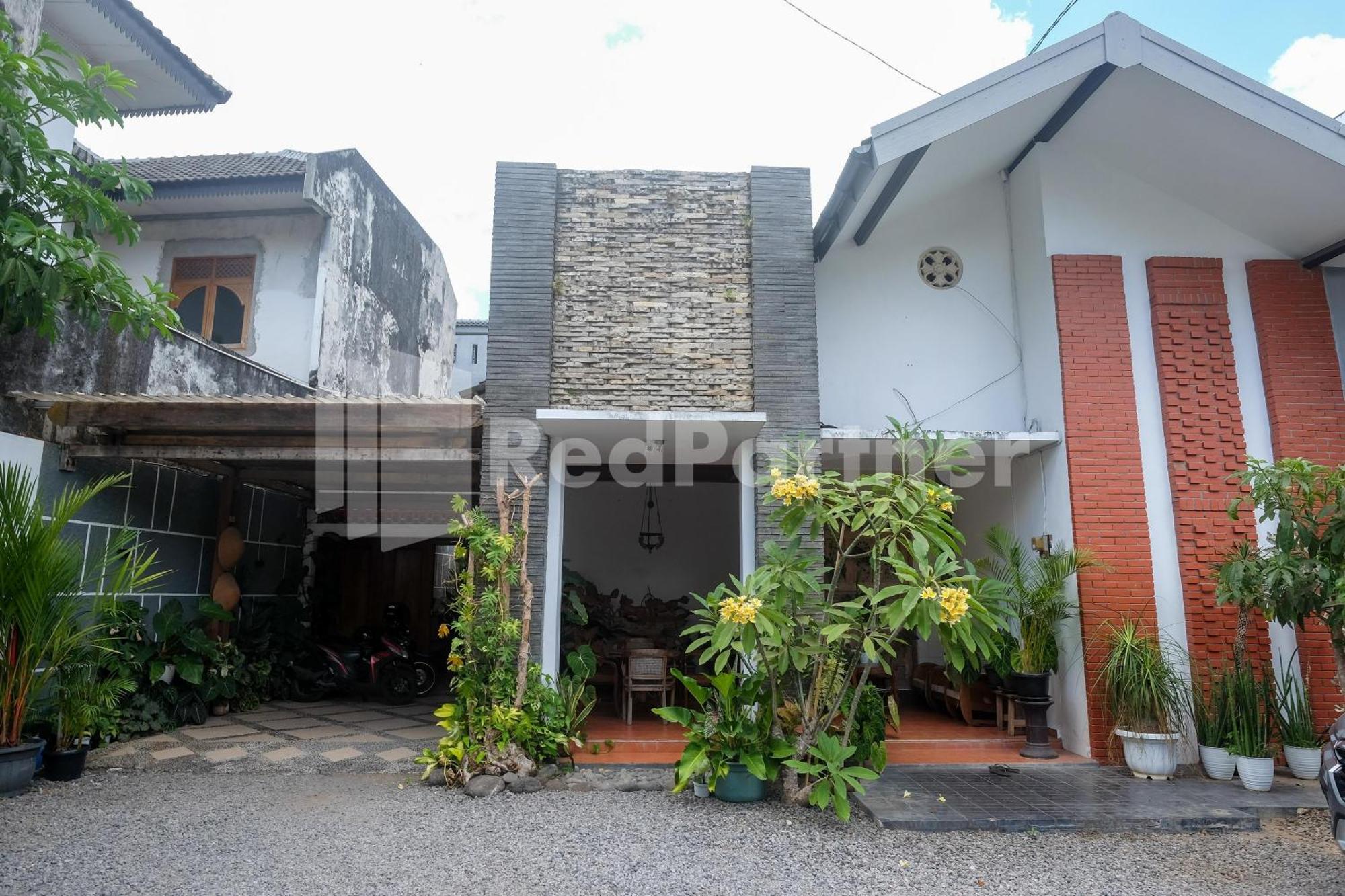 Ndliman House Near Ugm Jogja Mitra Reddoorz Hotel Kejayan Exterior photo