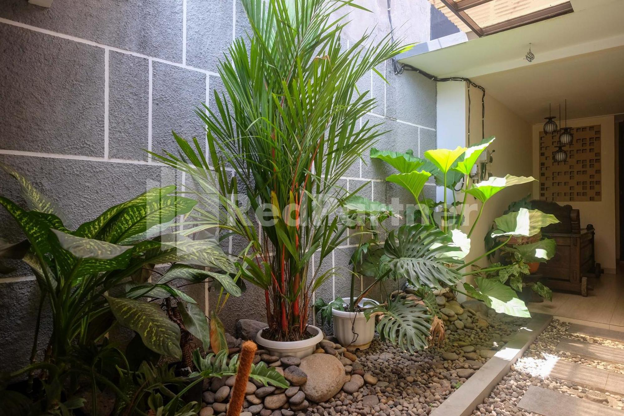 Ndliman House Near Ugm Jogja Mitra Reddoorz Hotel Kejayan Exterior photo